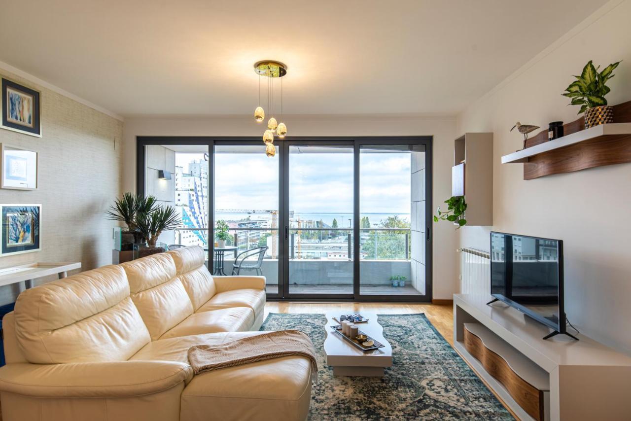 River View Apartment By Lisbon Heart Bagian luar foto